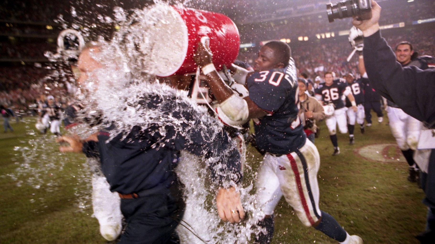 Greg Hansen: 'Right now' was the motto of arguably Arizona's best football team